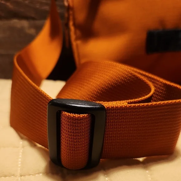 Timbuk2 Flight Crossbody Messenger Bag Adjustable Strap - Picture 3 of 13